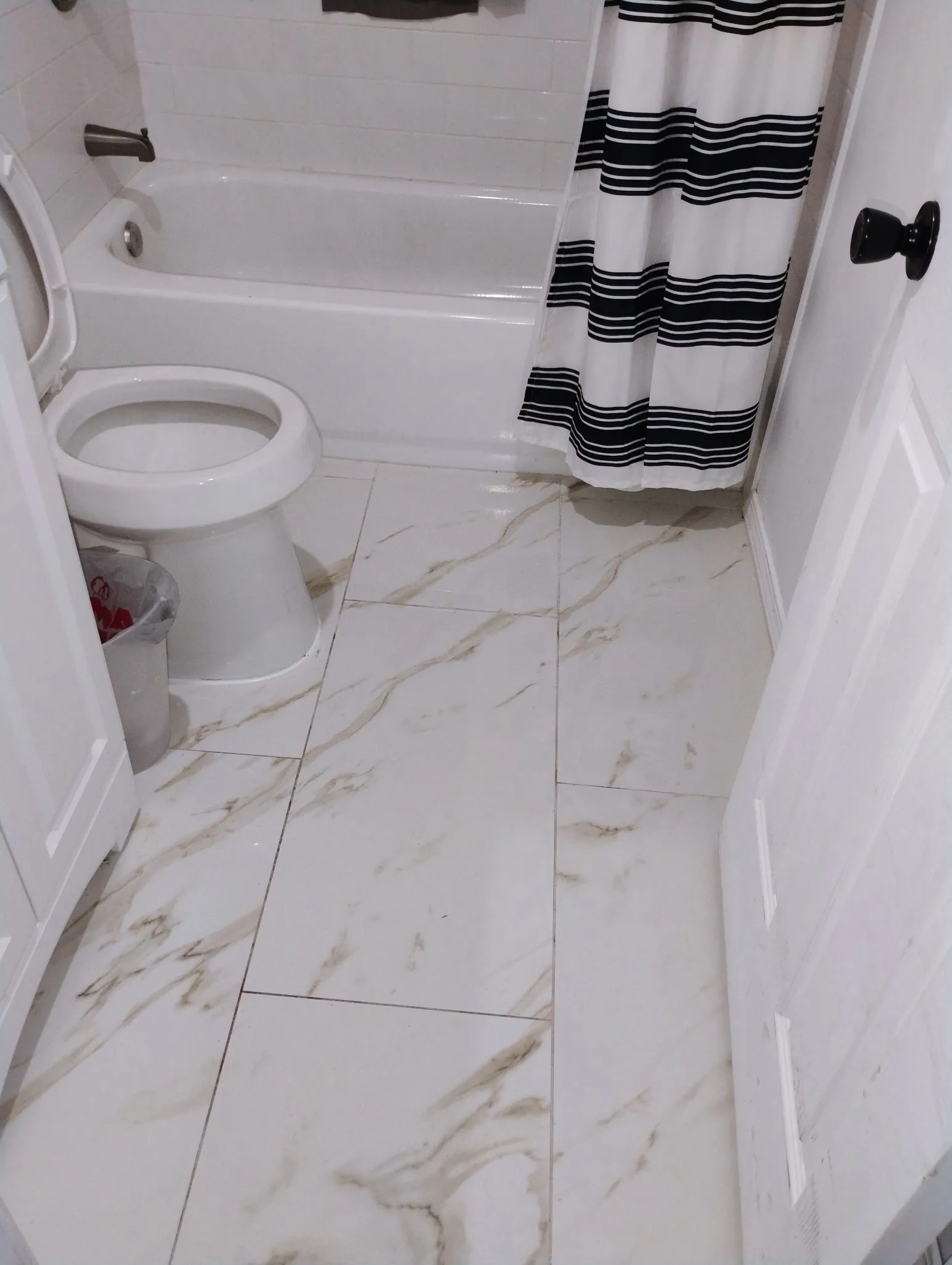 clean-bathroom-senior-housing-detroit